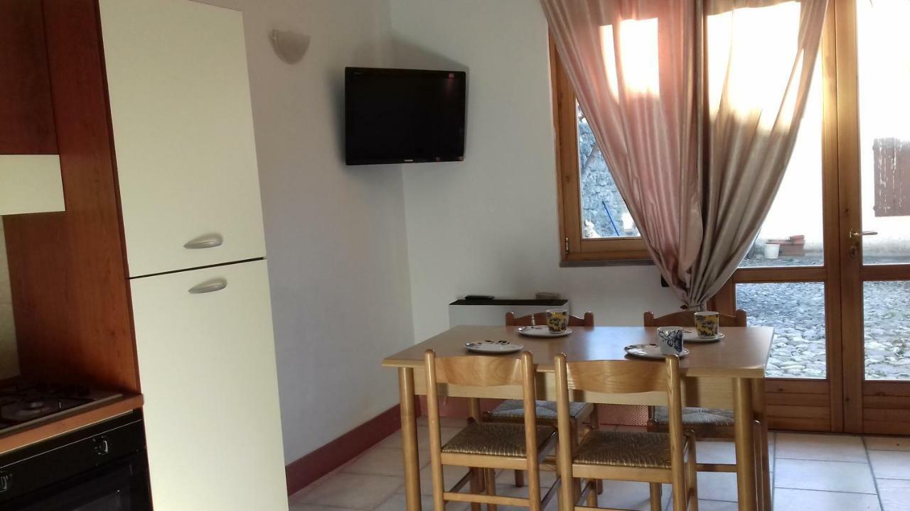 La Casa Delle Fate Villa Solto Collina Eksteriør billede