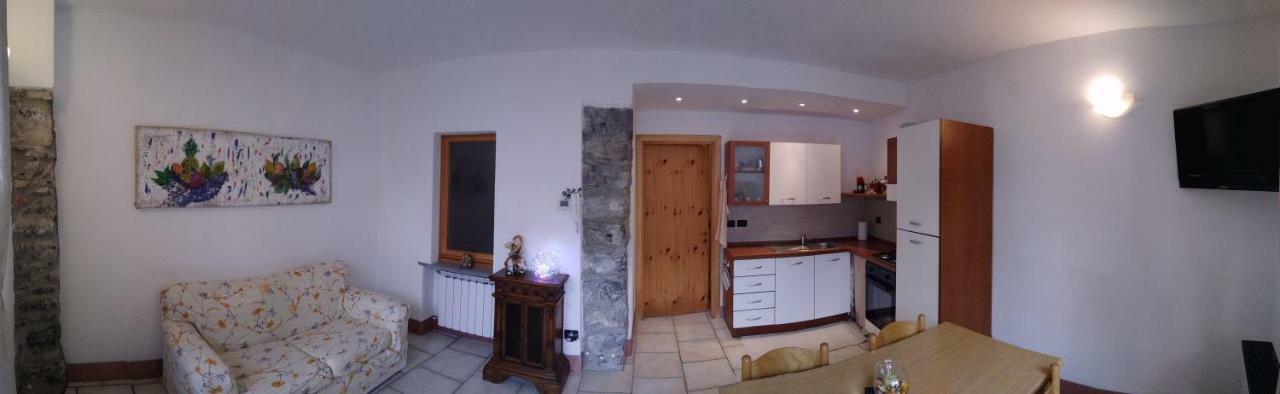 La Casa Delle Fate Villa Solto Collina Eksteriør billede